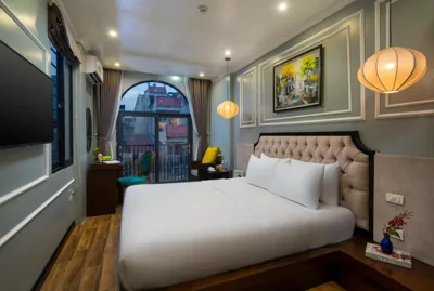 Junior Suite — Bella Rosa Hotel & Travel